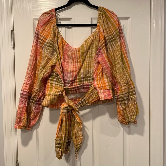 Eloquii Plaid Twist Front Tie Waist Crop Top - Picture 2 of 4